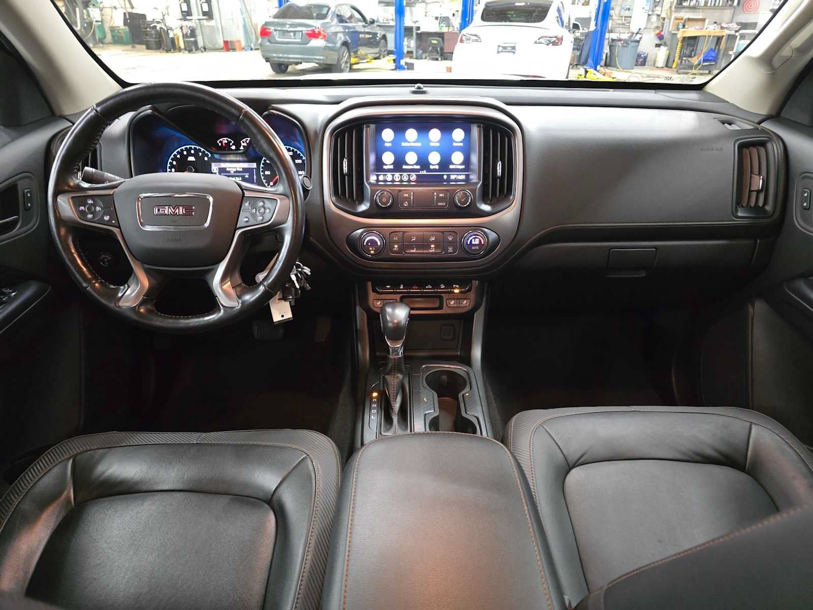 Used 2022 GMC Canyon AT4 w/ Trailering Package AWD/4WD image 17