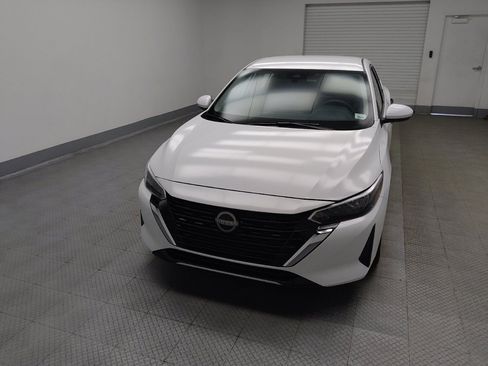 Used 2025 Nissan Sentra S FWD image 15