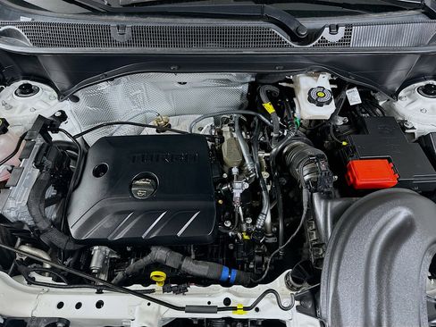 Used 2025 Buick Encore GX Preferred image 31