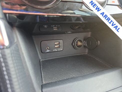 Used 2024 Subaru Forester Limited image 27