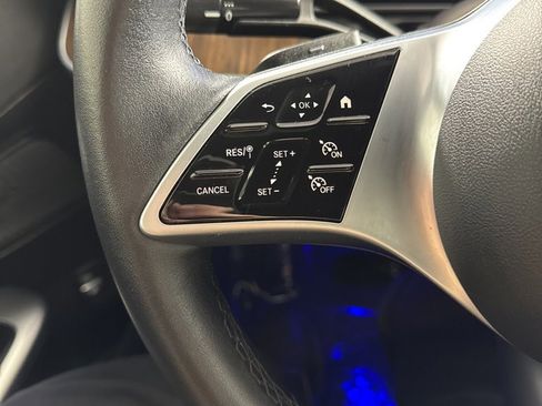 Certified 2025 Mercedes-Benz C 300 4MATIC Sedan image 31