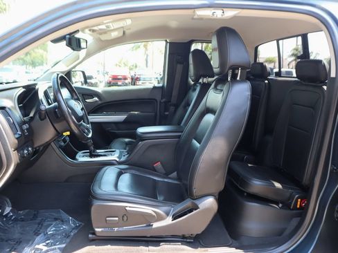 Used 2019 Chevrolet Colorado ZR2 w/ ZR2 Dusk Special Edition AWD/4WD image 18
