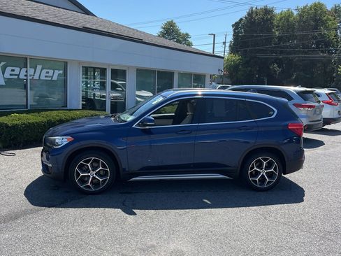 Used 2018 BMW X1 sDrive28i w/ Convenience Package FWD image 2