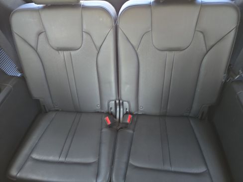 Certified 2023 Kia Sorento EX w/ Panoramic Sunroof Package FWD image 18