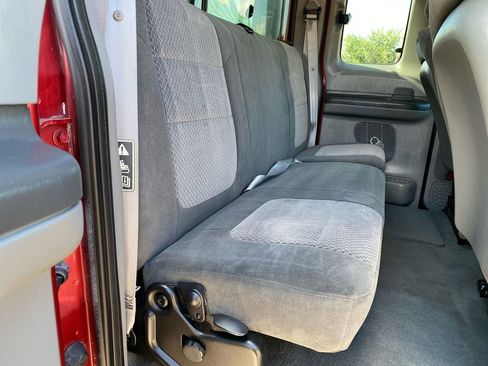 Used 2002 Ford F250 XLT image 32