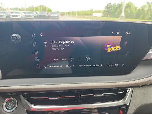 New 2026 Buick Envista Avenir FWD image 13