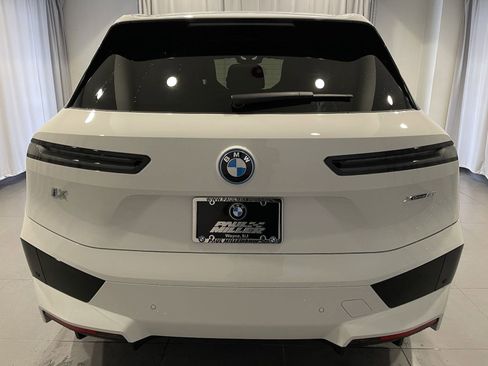 Used 2025 BMW iX xDrive50 image 5