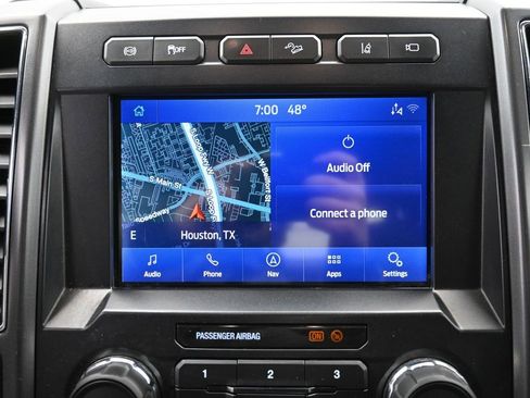 Used 2022 Ford F350 XLT w/ XLT Premium Package image 4