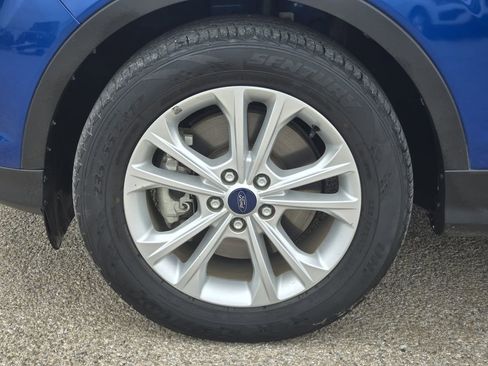 Used 2018 Ford Escape SE image 11