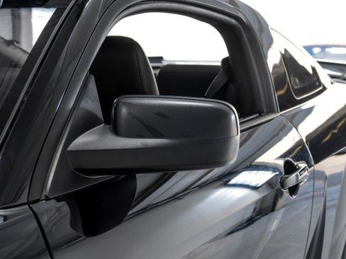 Used 2008 Ford Mustang GT image 29