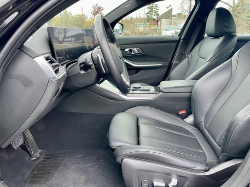 Used 2023 BMW 330i xDrive 330i xDrive w/ Driving Assistance Package image 14