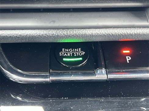 Used 2023 Lincoln Corsair Reserve w/ Equipment Group 201A image 19