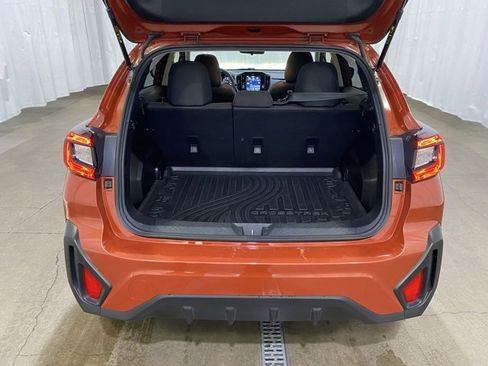 Used 2024 Subaru Crosstrek 2.0i Premium image 12