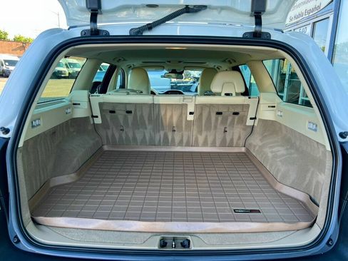 Used 2013 Volvo XC70 3.2 AWD/4WD image 8