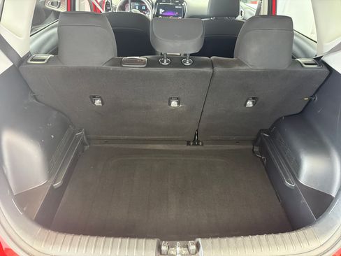 Used 2025 Kia Soul S FWD image 14