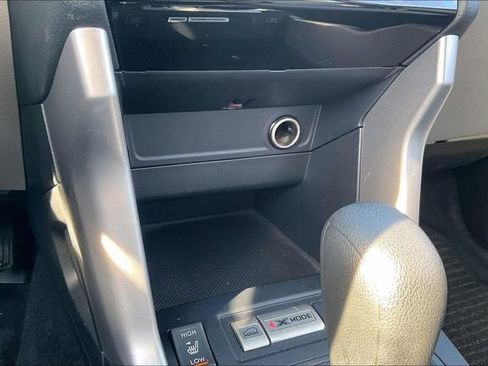 Used 2017 Subaru Forester 2.5i Premium image 33