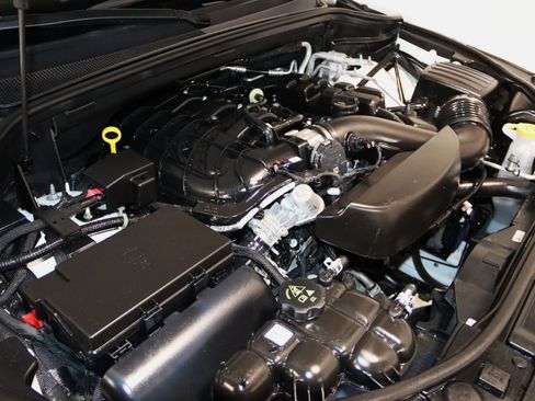Used 2025 Dodge Durango GT AWD/4WD image 79