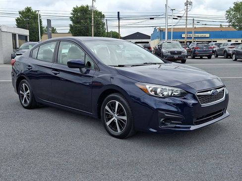 Used 2019 Subaru Impreza 2.0i Premium AWD/4WD image 3