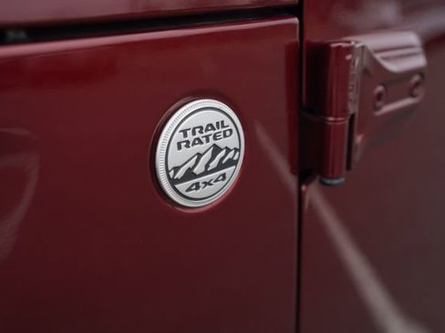 Used 2021 Jeep Wrangler Unlimited Islander image 37