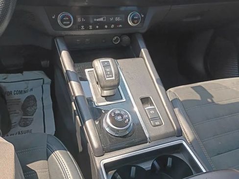 Used 2022 Mitsubishi Outlander SE FWD image 14