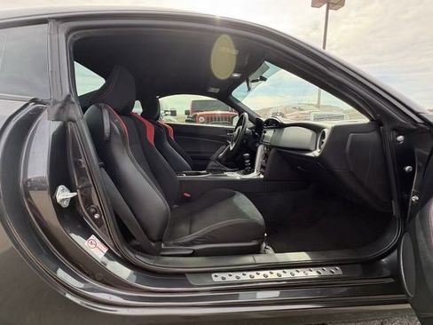 Used 2016 Scion FR-S image 10