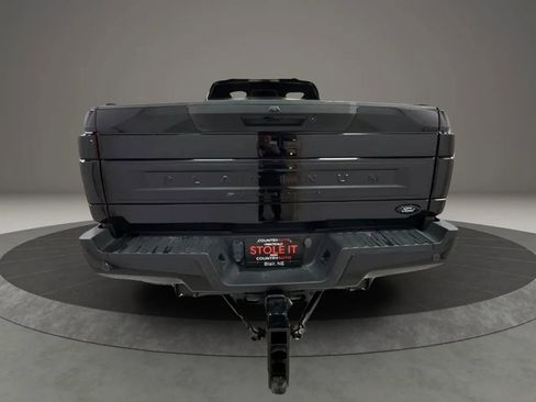 Used 2022 Ford F350 Platinum AWD/4WD image 4