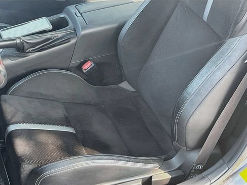 Used 2022 Toyota GR86 Premium w/ ALL Weather Mat Package (TMS) RWD image 18