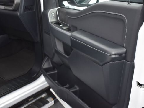 Certified 2024 Ford F150 XLT w/ Mobile Office Package image 17