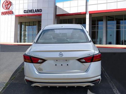 Used 2019 Nissan Altima 2.5 SL image 6