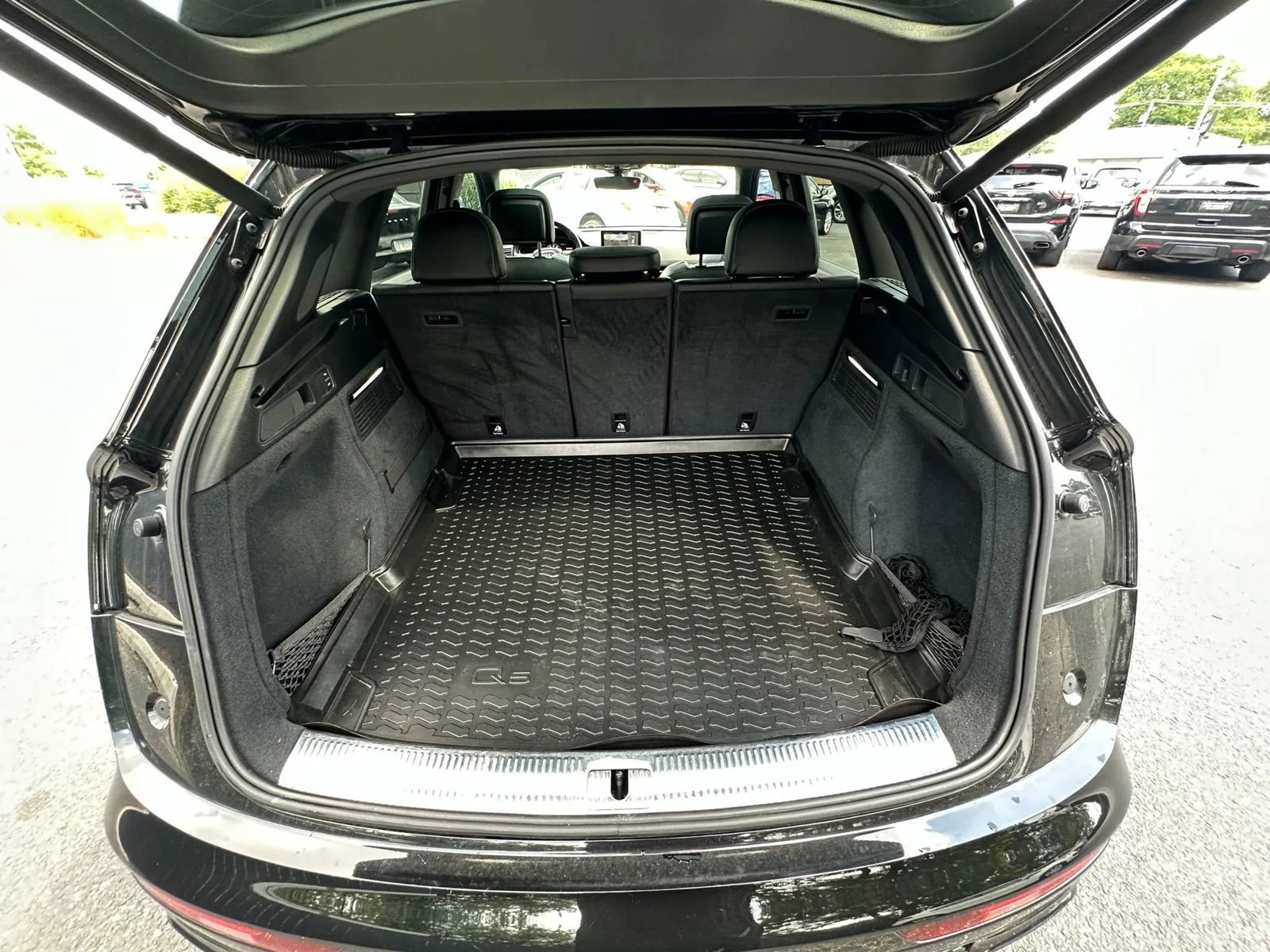 Used 2020 Audi SQ5 Prestige w/ Prestige Package AWD/4WD image 21