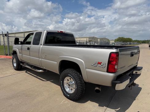 Used 2006 Chevrolet Silverado 3500 LT w/ Heavy-Duty Power Package image 29