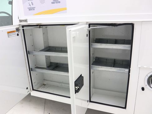 Used 2019 GMC Savana 3500 w/ Power Convenience Package image 16