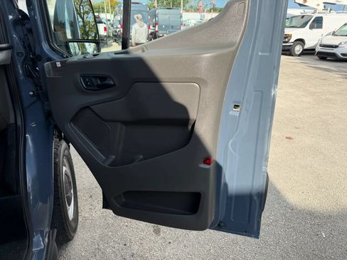 Used 2020 Ford Transit 250 148 High Roof Extended RWD image 17