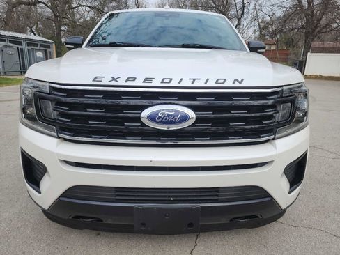 Used 2019 Ford Expedition Limited w/ Equipment Group 303A image 2