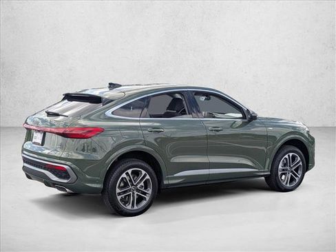 New 2026 Audi Q5 Premium AWD/4WD image 2