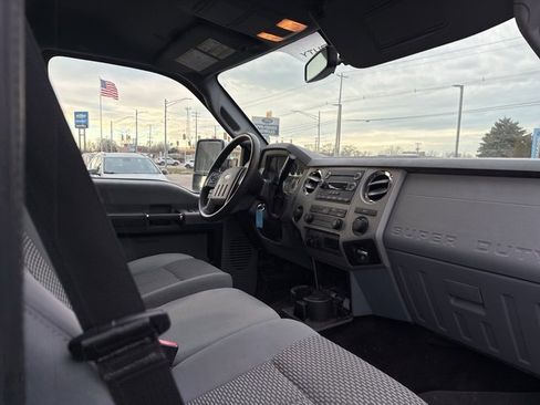 Used 2014 Ford F250 XLT w/ XLT Premium Package image 12