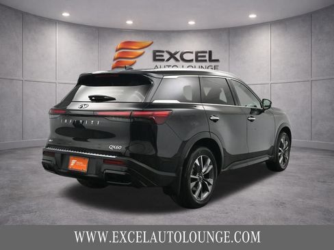 Used 2023 INFINITI QX60 Luxe w/ Cargo Package image 6