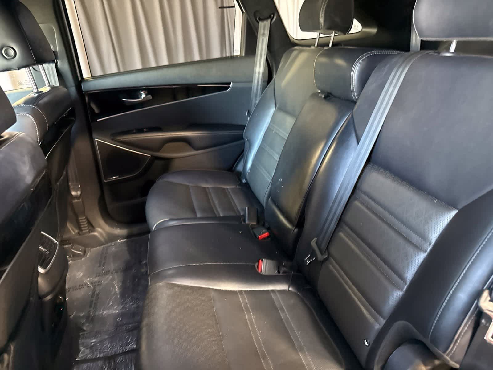 Used 2019 Kia Sorento SX AWD/4WD image 13