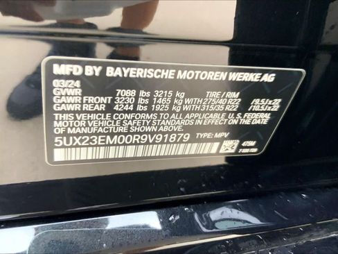Used 2024 BMW X7 xDrive40i w/ Premium Package AWD/4WD image 32