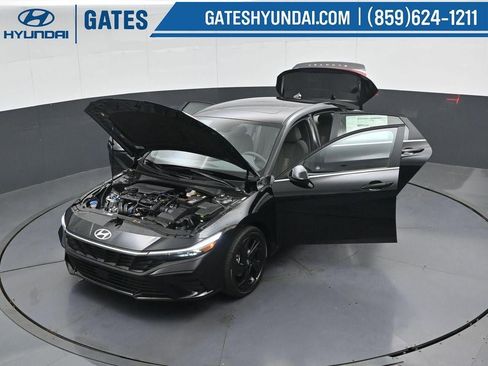 New 2026 Hyundai Elantra SEL Sport Premium FWD image 54