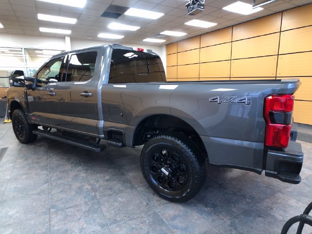 New 2027 Ford F350 Lariat w/ Black Appearance Package AWD/4WD image 5