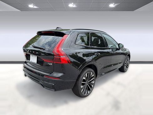 New 2026 Volvo XC60 T8 Ultra w/ Climate Package AWD/4WD image 8