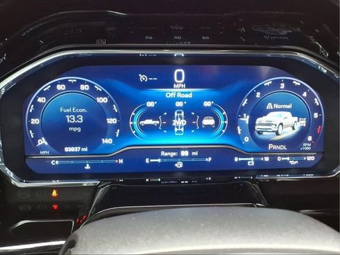 Used 2023 Chevrolet Silverado 1500 LT image 13