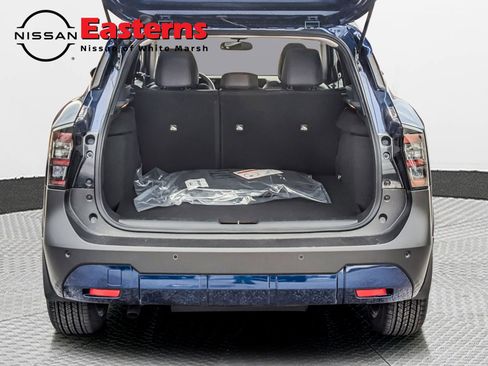 New 2026 Nissan Kicks SR w/ Cold Weather Package image 8