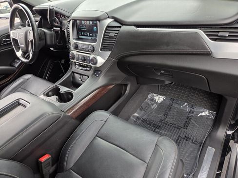 Used 2019 GMC Yukon XL SLT AWD/4WD image 22