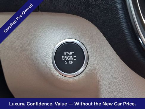 Certified 2026 Volvo XC40 B5 Plus AWD/4WD image 25