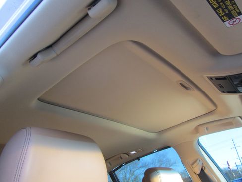 Used 2013 Lexus GS 350 w/ Luxury Pkg image 24