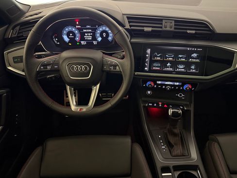 Used 2025 Audi Q3 2.0T Premium Plus w/ Premium Plus Package AWD/4WD image 29
