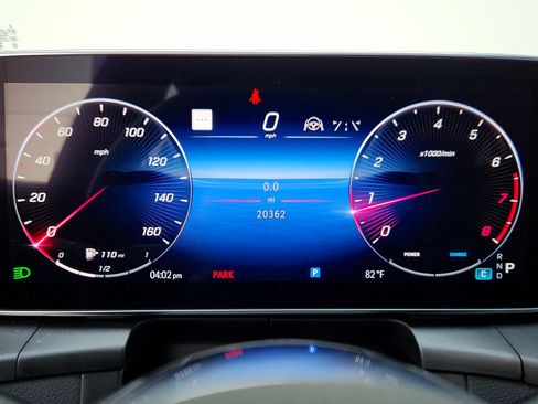 Certified 2023 Mercedes-Benz GLC 300 4MATIC w/ Driver Assistance Package image 18