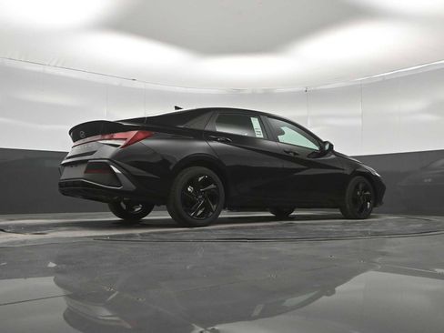 New 2026 Hyundai Elantra Sport FWD image 39
